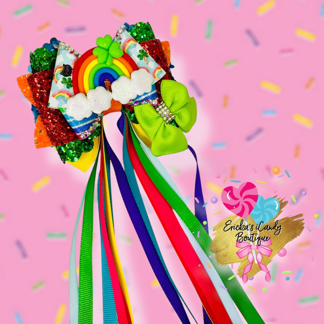 Rainbow Clover 🍀 - 4in Hybrid OTT w/Streamers