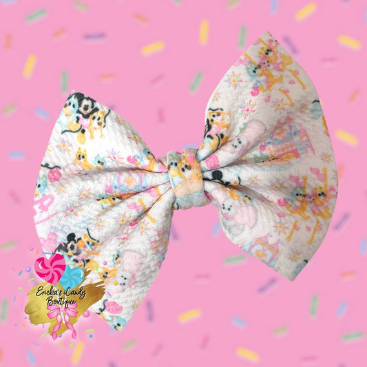 Small World Bluey -5in Bullet Fabric Bow
