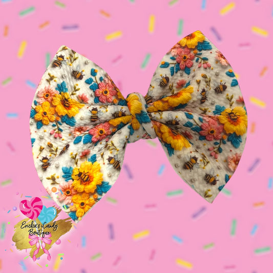 Floral Bee -5in Bullet Fabric Bow