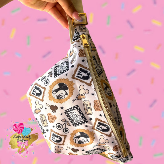 Black/White Checkered Mouse Frame - Large Fanny Belt Bag