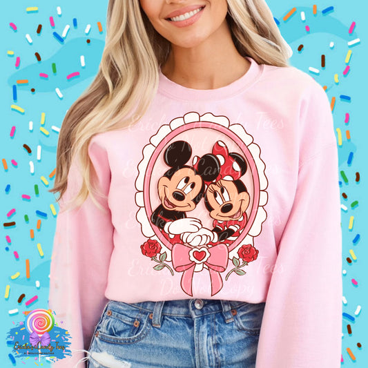 Lovers and roses - Apparel