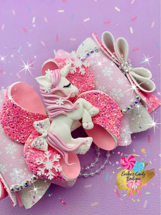 Winter Unicorn 5.5in Signature Bow